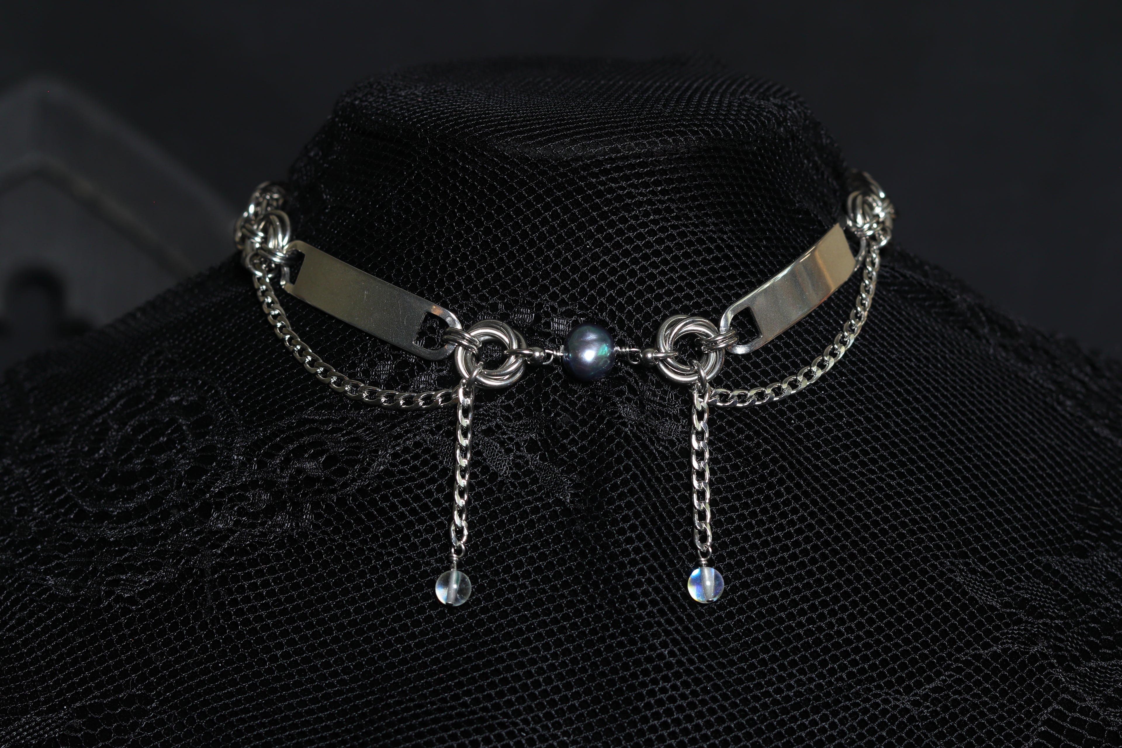 Armoured Pearl Necklace