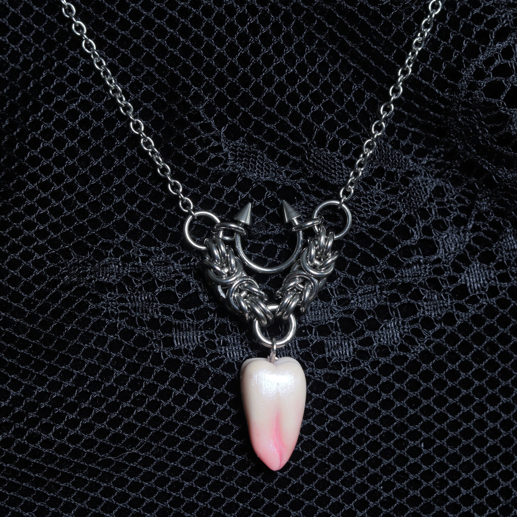 BASICS - Baby Bite Necklace